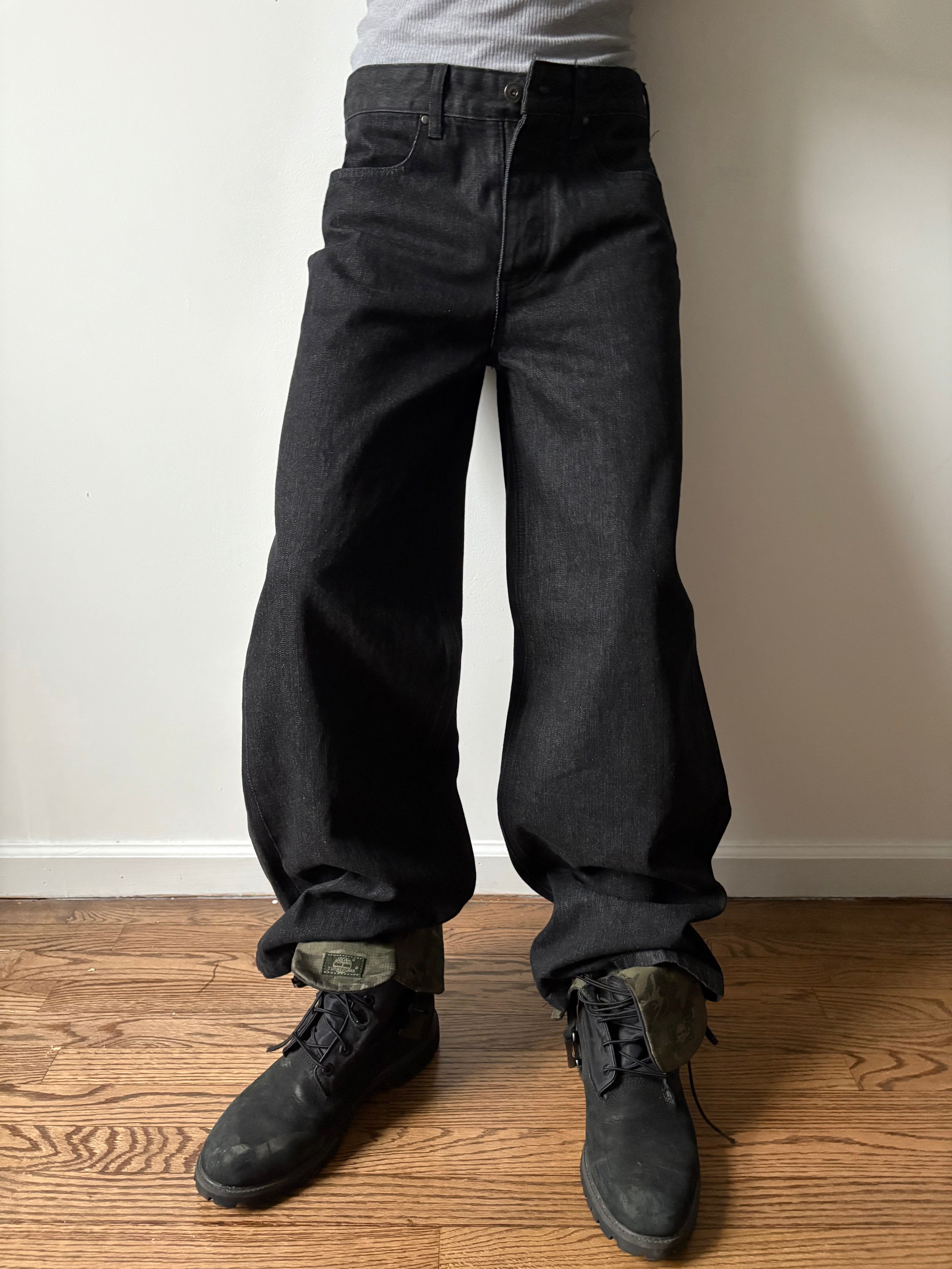 Crocodile Japanese Selvedge Traditional Black